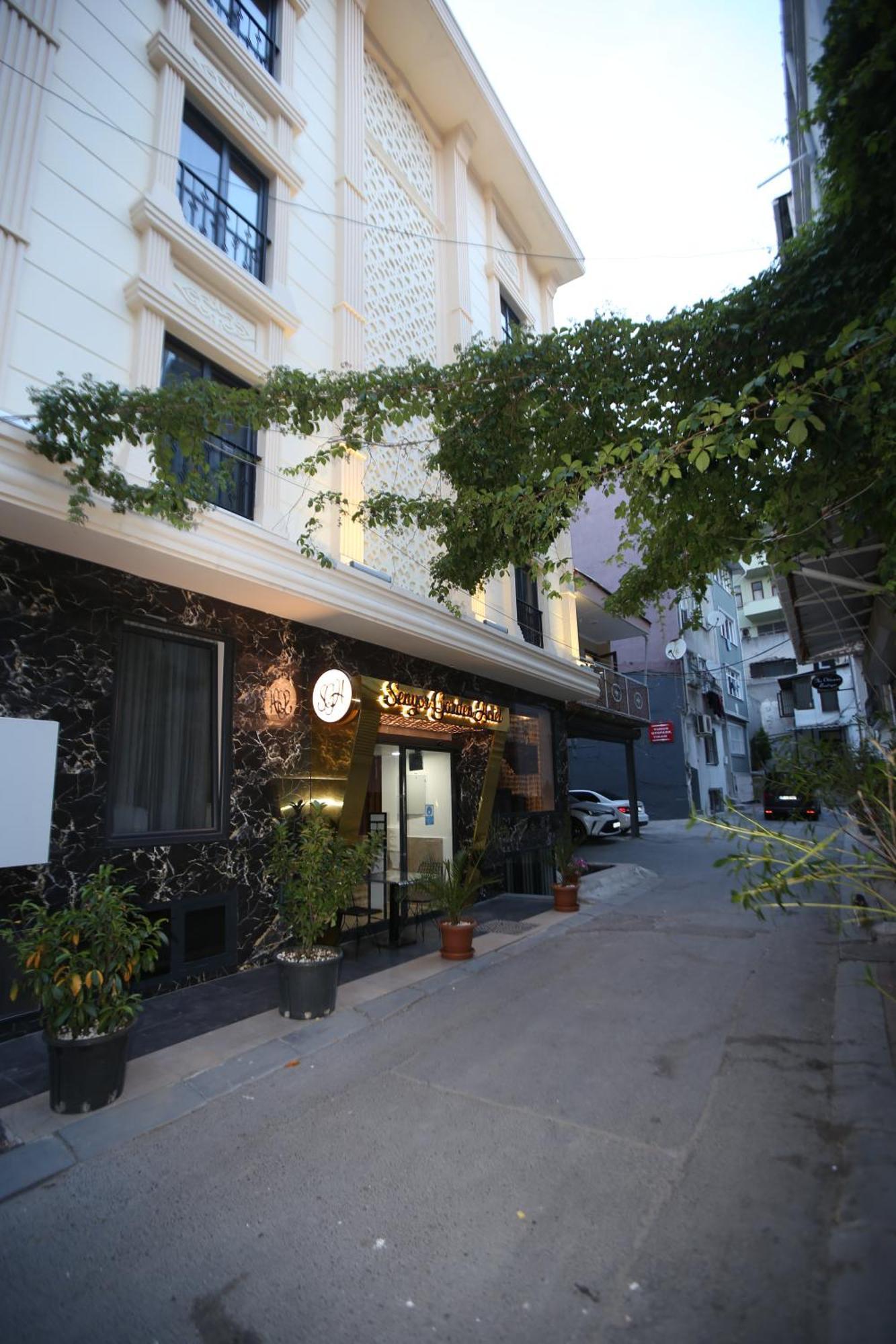 Отель Senyor Garden 3*